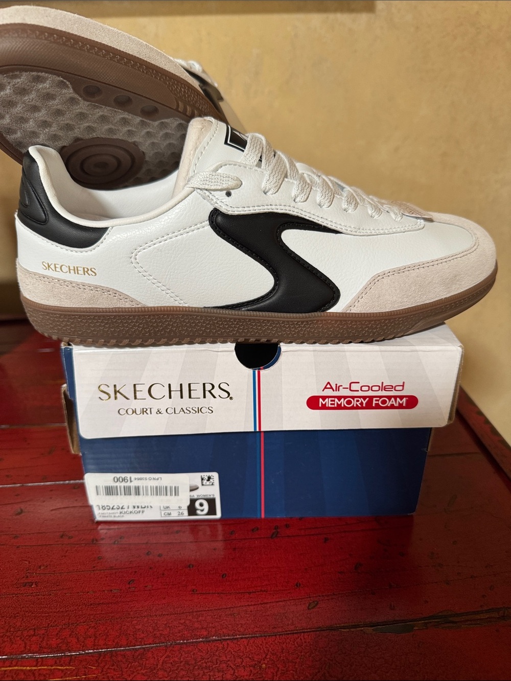 Skechers Women’s White, Black & Brown Court Sneakers
